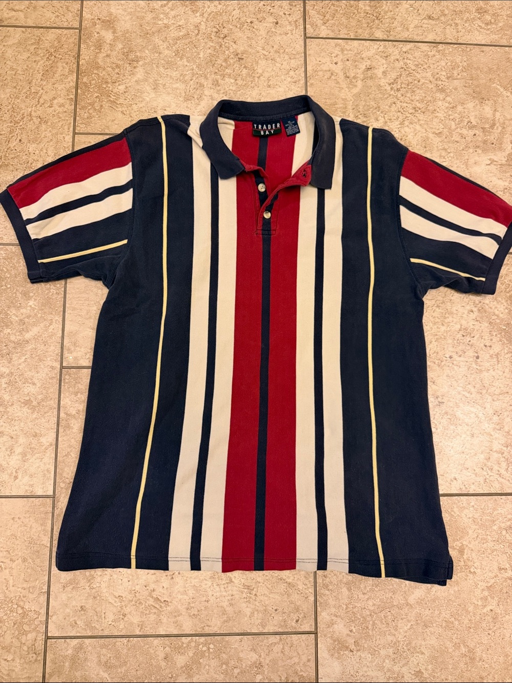 Vintage Trader Bay polo men's size
XL
